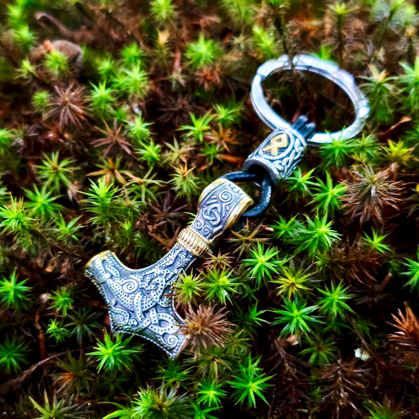 Keychain - "Mjölnir Asgard Knot"