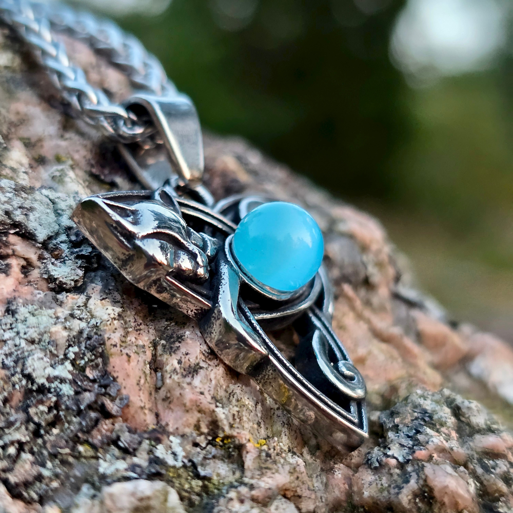Necklace "Freya's cat"