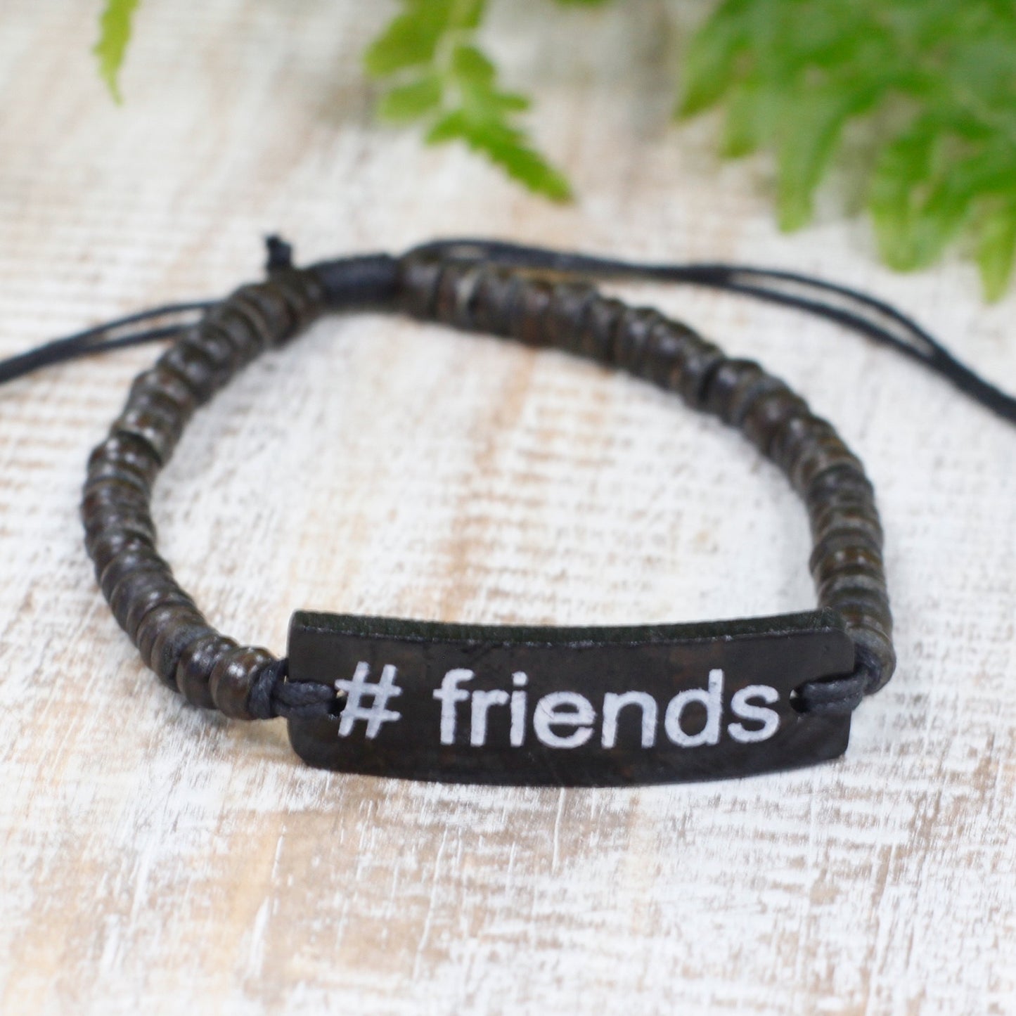 Vänskapsarmband "Friends" – Kokos