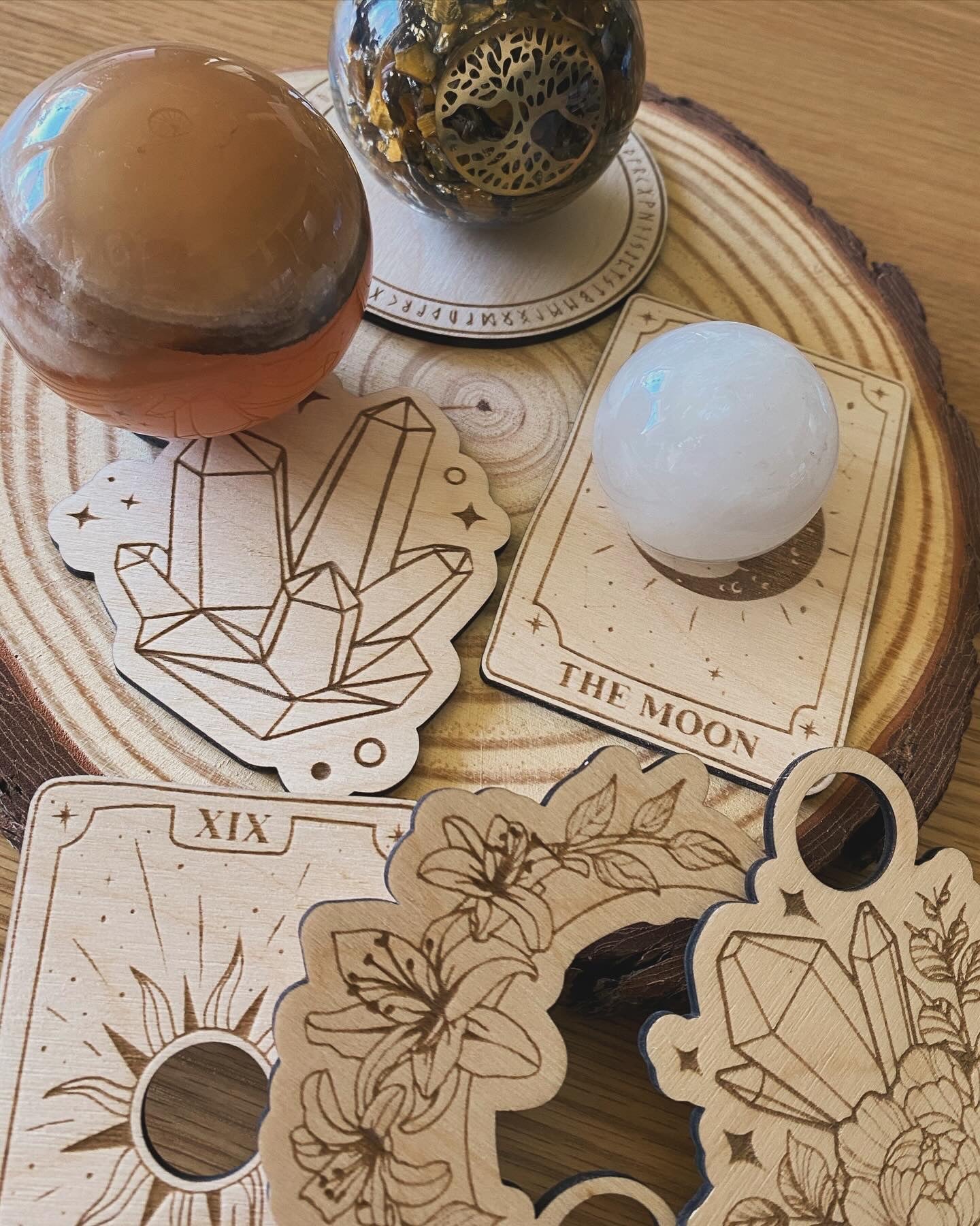 Crystal ball holder with runes & symbols – your magical companion