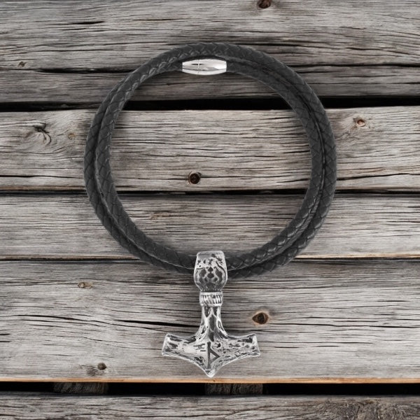 Necklace "Giant Thor's Mjölnir"