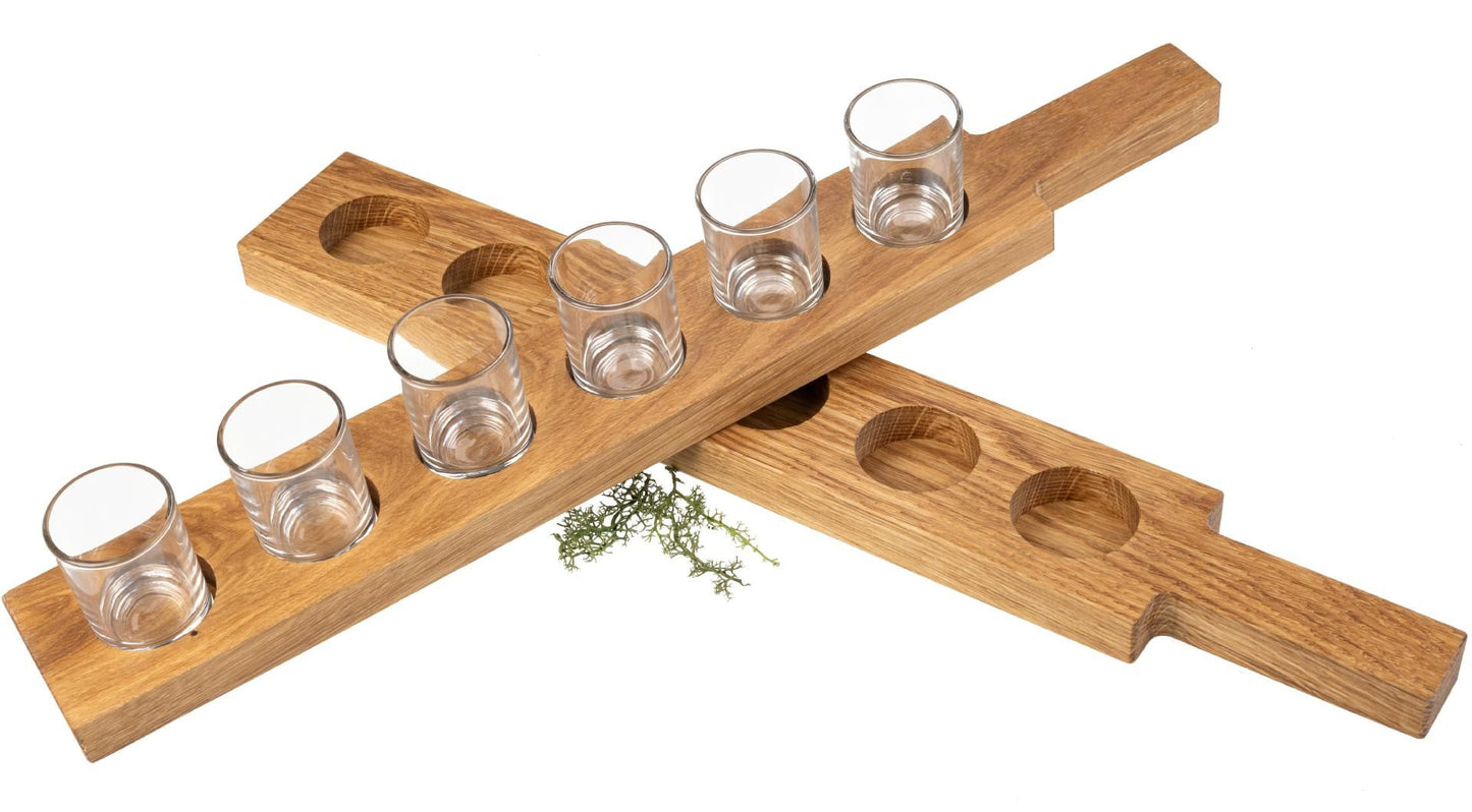 Hochwertiger Schnaps-Latte aus geöltem Eichenholz