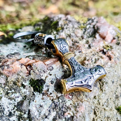 Keychain - "Mjölnir Asgard Knot"