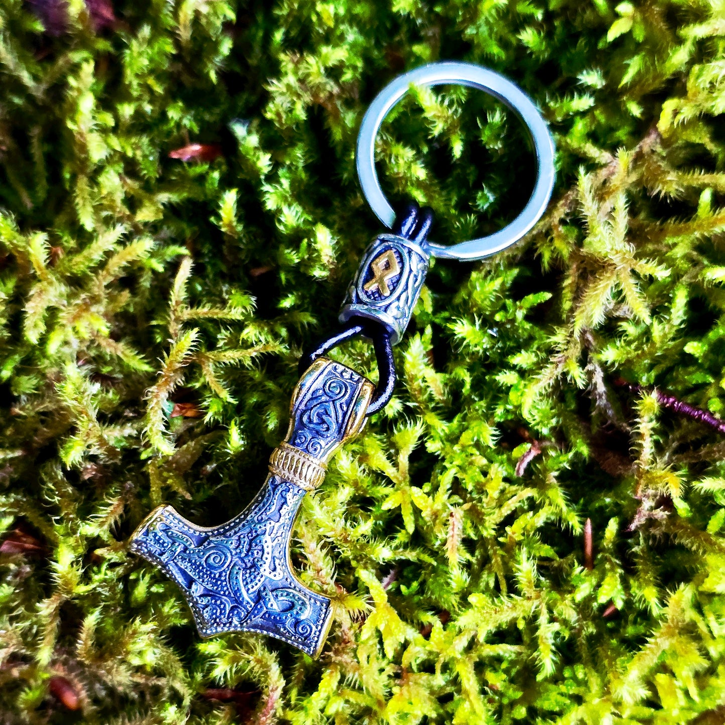 Keychain - "Mjölnir Asgard Knot"