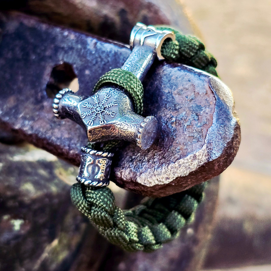 Paracord Bracelet "Mjolnir"