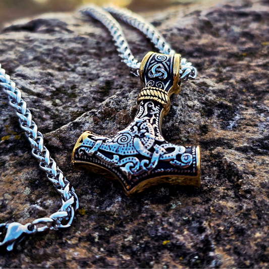 Necklace "Mjölnir Asgard-Knot" (2025) 