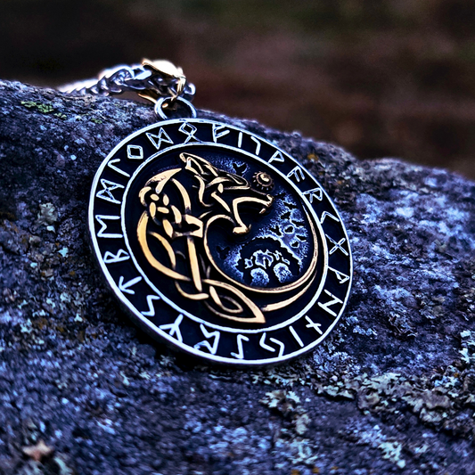 Necklace "Skull & Runes"