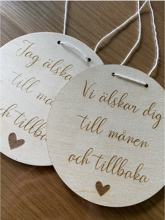 Väggdekoration "Till månen och tillbaka"