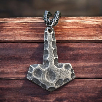 Necklace Mjölner Antique 2025