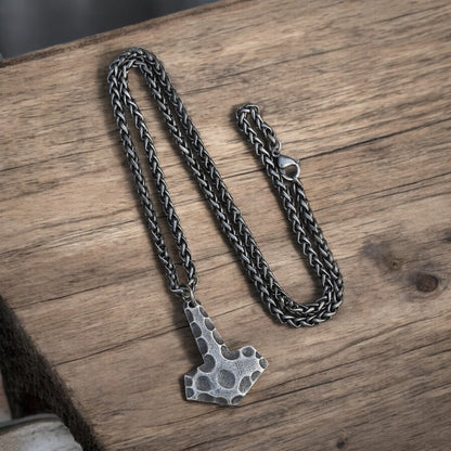 Necklace Mjölner Antique 2025