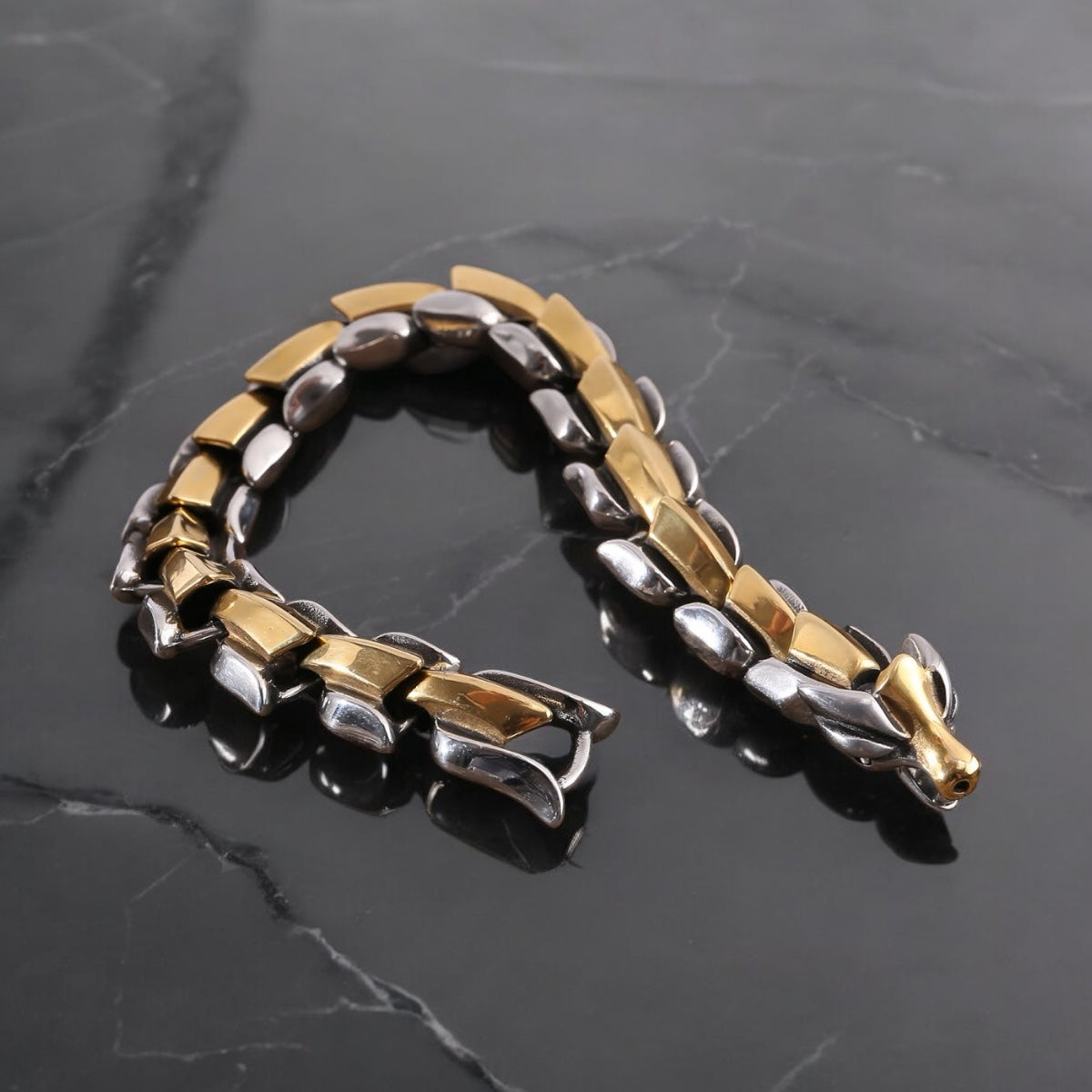Armband "Dragon massiv"