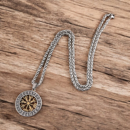 Necklace "Rune compass Vegvisir" (2025)
