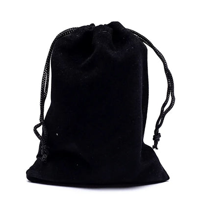 Necklace leather with carabiner lock black