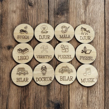 Wooden boards for the children's room with text for optimal storage 60mm