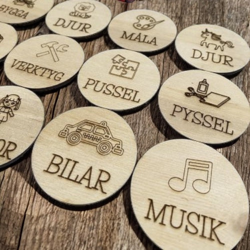 Holzbretter für das Kinderzimmer mit Text zur optimalen Aufbewahrung 60mm