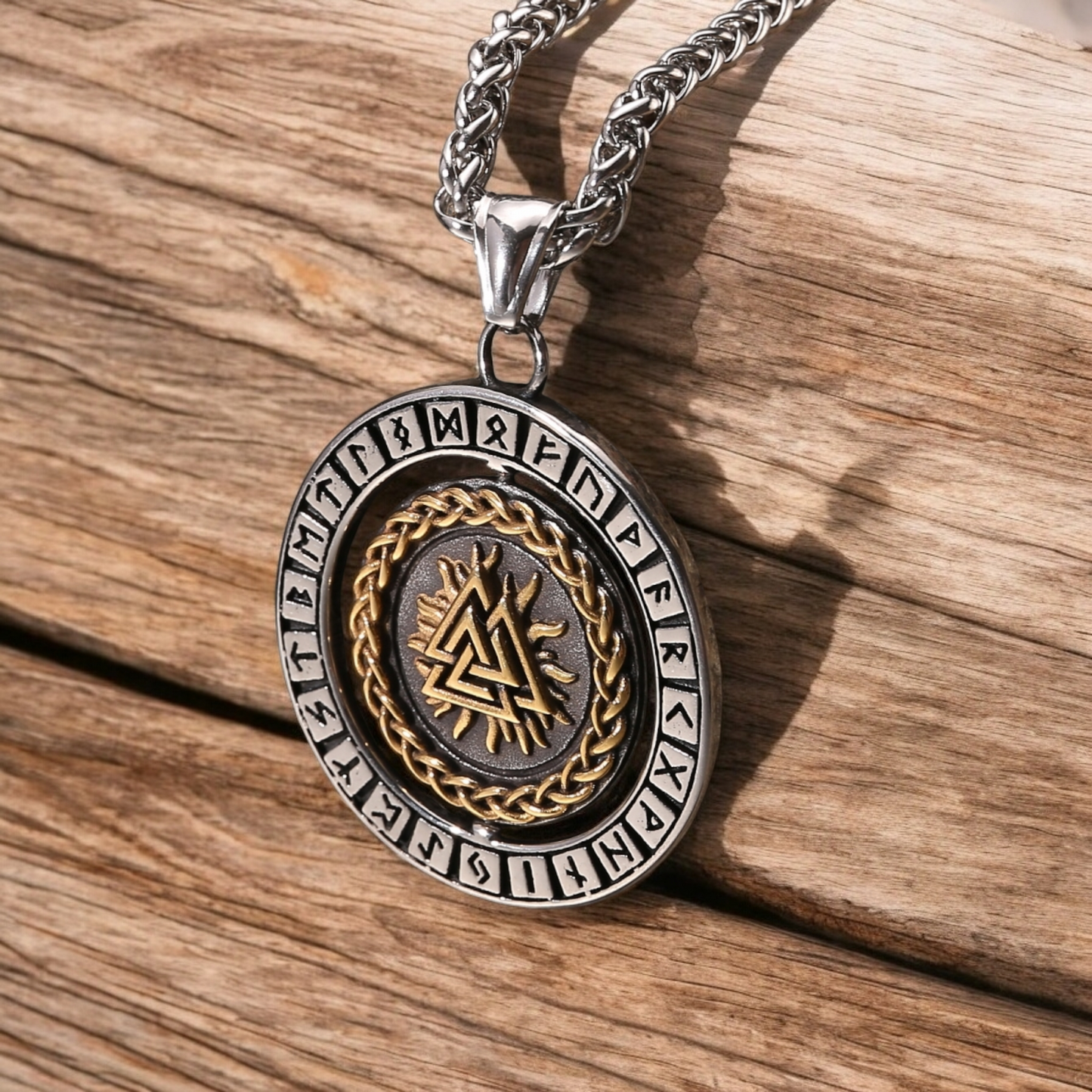 Viking Rotating Necklace – Vegvisir und Valknut-Symbol